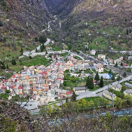 Apartment Maison Authentique Proche 2000 Et Auron Isola